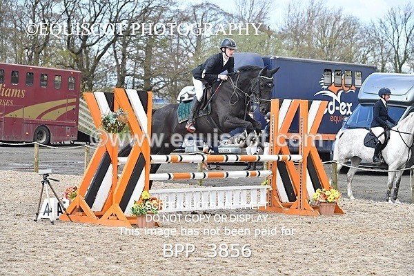 BPP_3856 - CLASS 4 FRI Senior Discovery/ 1m Open