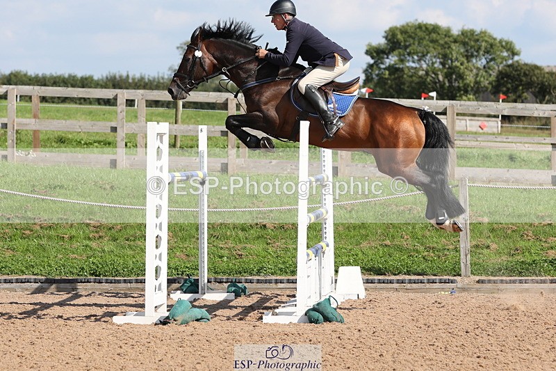 230915A-144018-02688 - Cls 5 National 1.40m