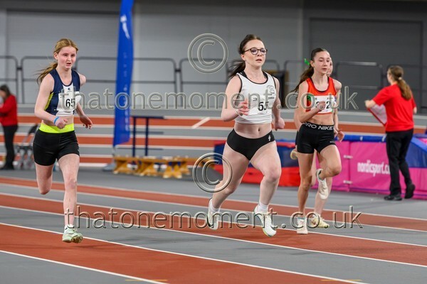 Age26SAT-914429 - Track Female Set One