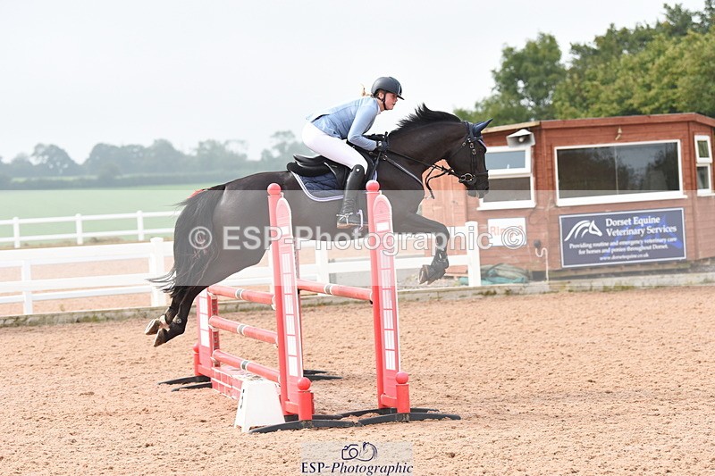 230902A-112250-00575 - Cls 8 1.05m Amateur Quali