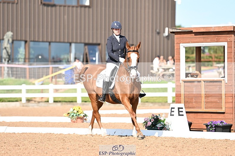 240816A-162448-06175 - 241-Caroline.Toman-D-Pandora.Ramall