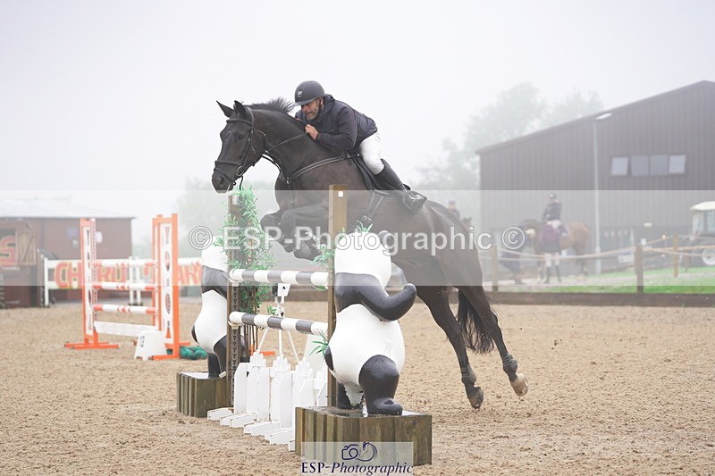 231017A-140326-07156 - Cls 28 Snr 1.20m