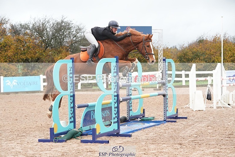 251107-134255-01025 - Cls 5 Newcomers and 1.10m Open