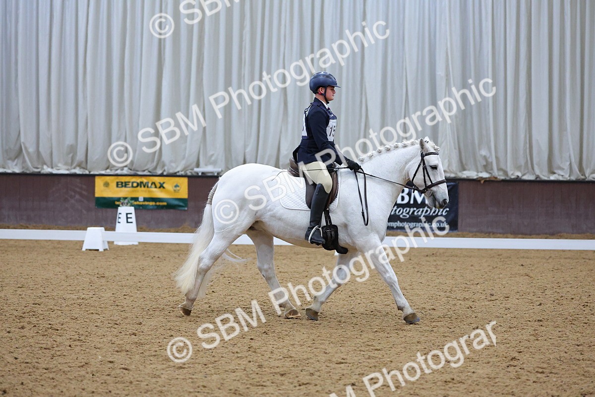 SBM_003842 - Novice