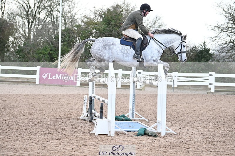 231209A-131325-01853 - Cls 13 Foxhunter & 1.20m Open