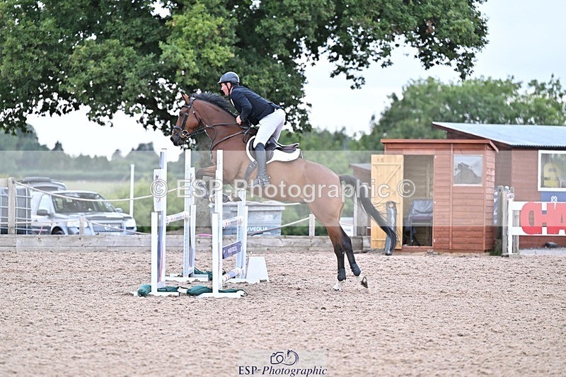 250826-191318-01377 - 1m