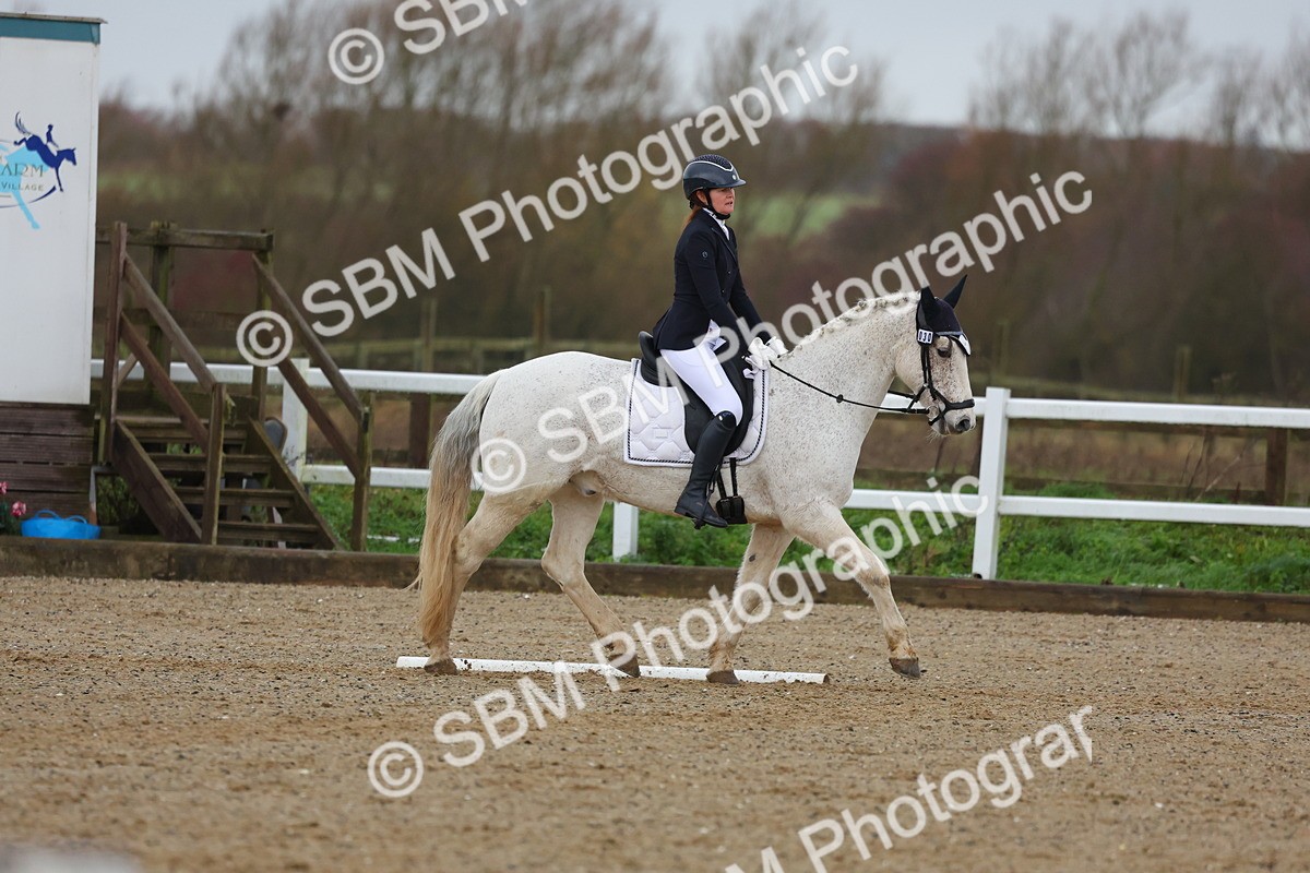 SBM_003095 - Class 6 - Novice 4