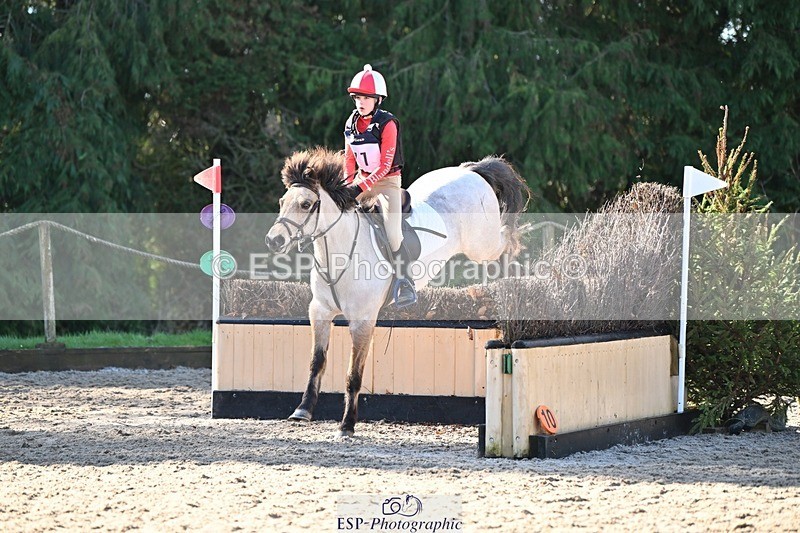 240303-102411-02853 - Cls 2 80-85cm Start to 11.00 CW