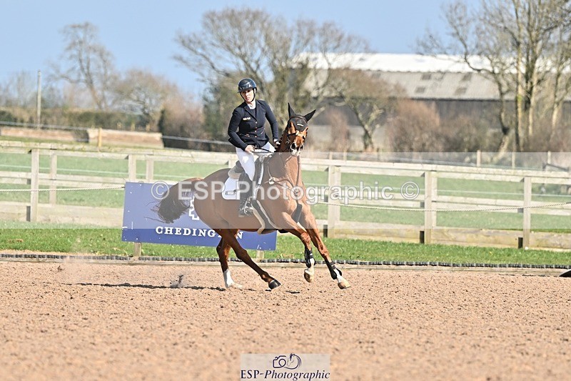 250326-142316-01137 - Cls 6 Foxhunter and 1.20m
