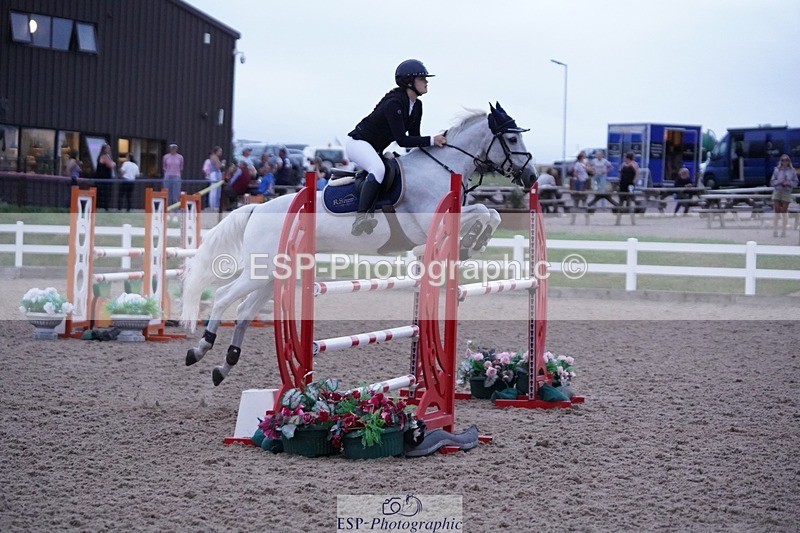 250628-210144-08701 - Cls 26 Pony Foxhunter & 1.10m Open