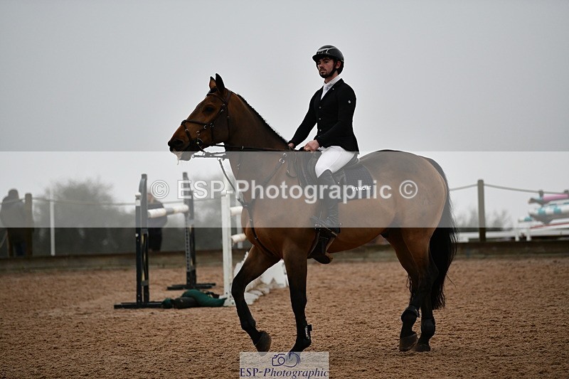 241102A-153805-06240 - SAT Cls 12 1.15m Members Cup