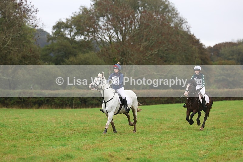 3E7A1667 - Class 3: 70cm Pairs: Half Roll Top