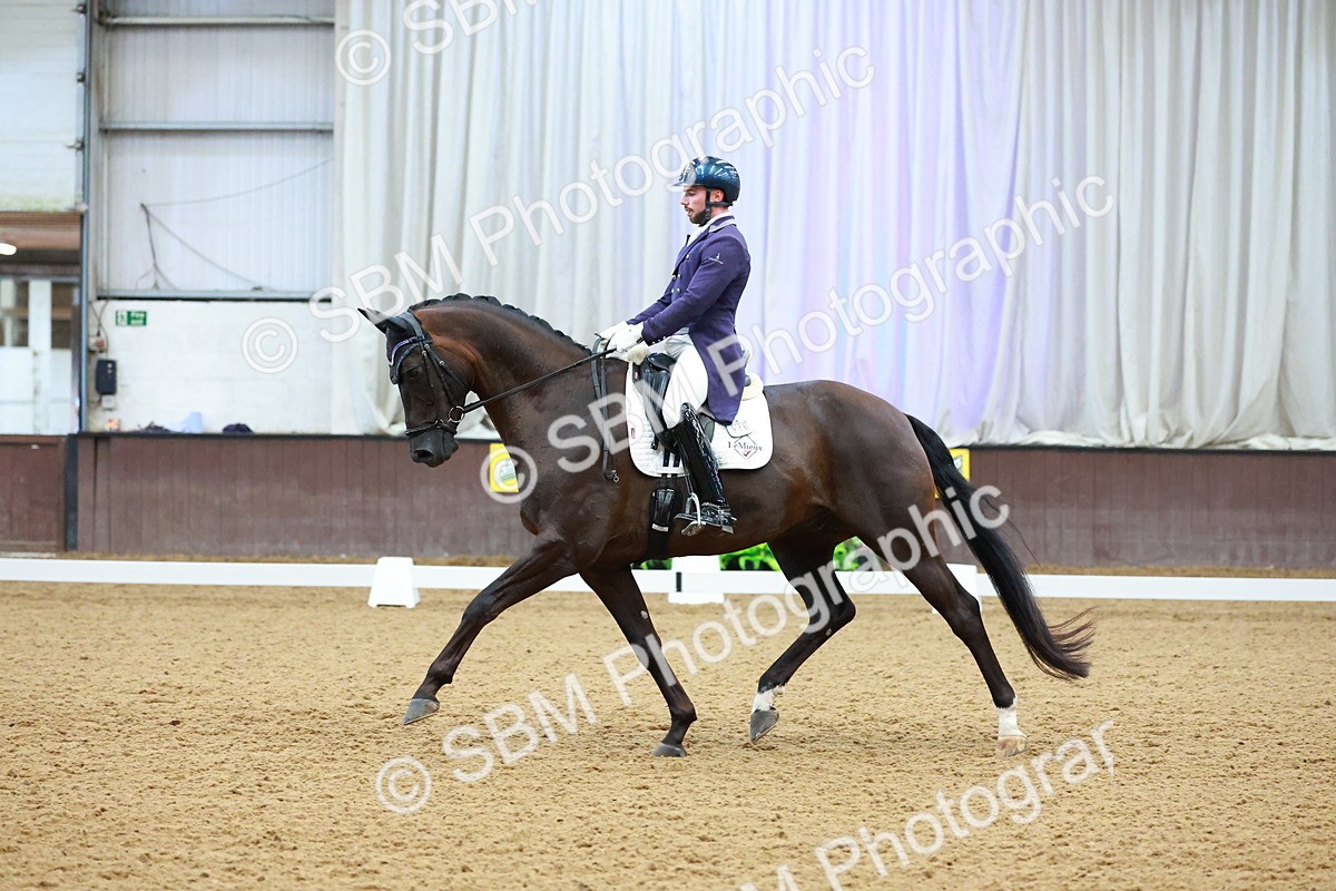SBM_007814 - Class 9 - FEI INT II - 16.54.17.57