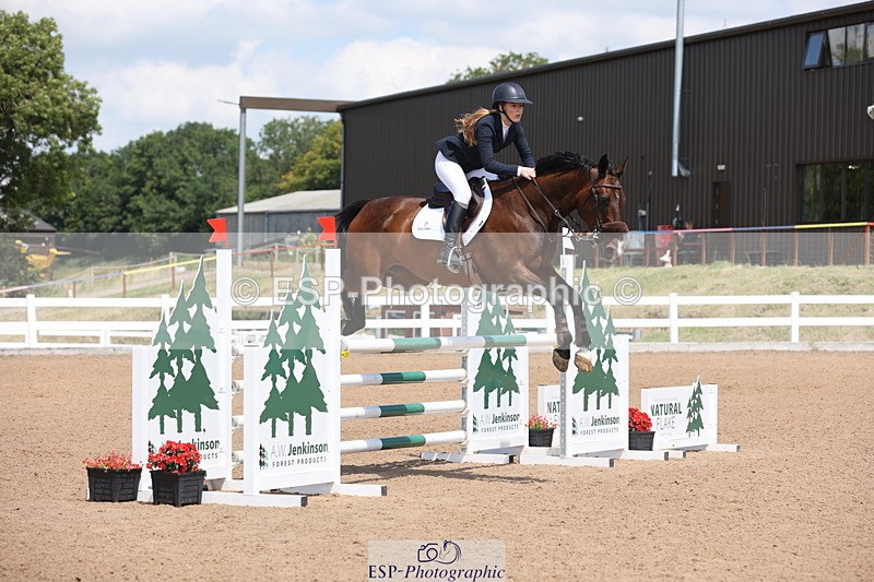 240718A-130821-05423 - Cls 9, 1 Star Bronze Tour 1.10m