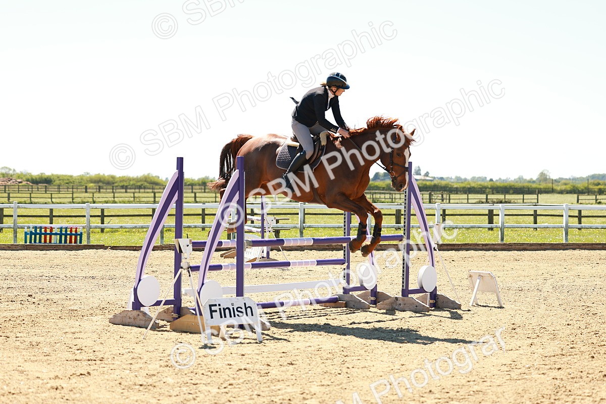 SBM_001169 - Class 4 - Senior Newcomers 1.10m