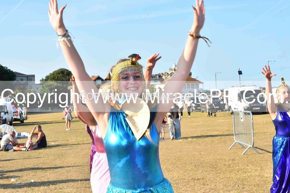 SH4_3326 - Carnival Procession.