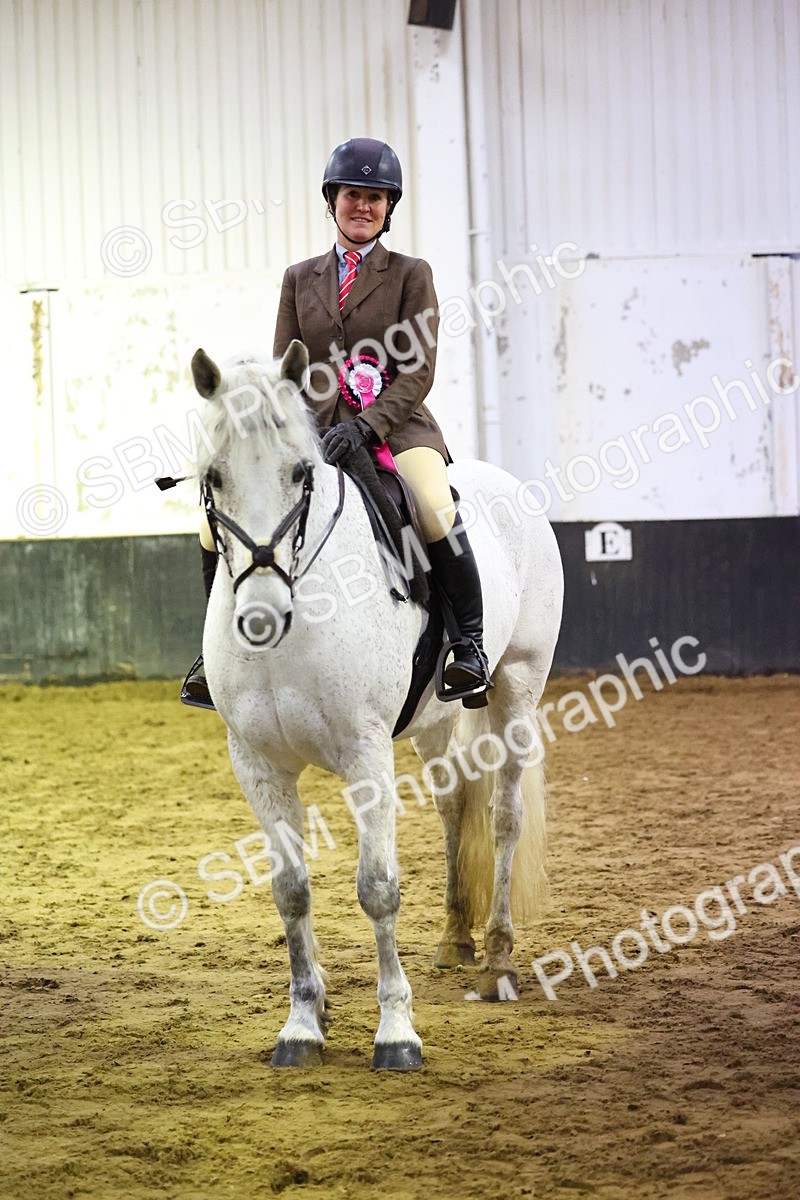 SBM_006678 - Class 43 - RIHS Qualifier Exceeding 43cms