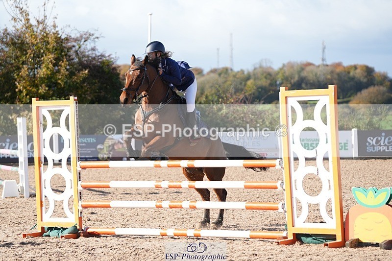 251025-132821-00524 - Cls 10 Pony Newcomers and 1m