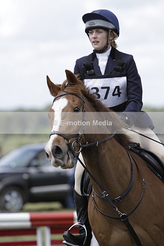 BVHT 140517 N-326 - Class 2 SJ Novice 14/05/17