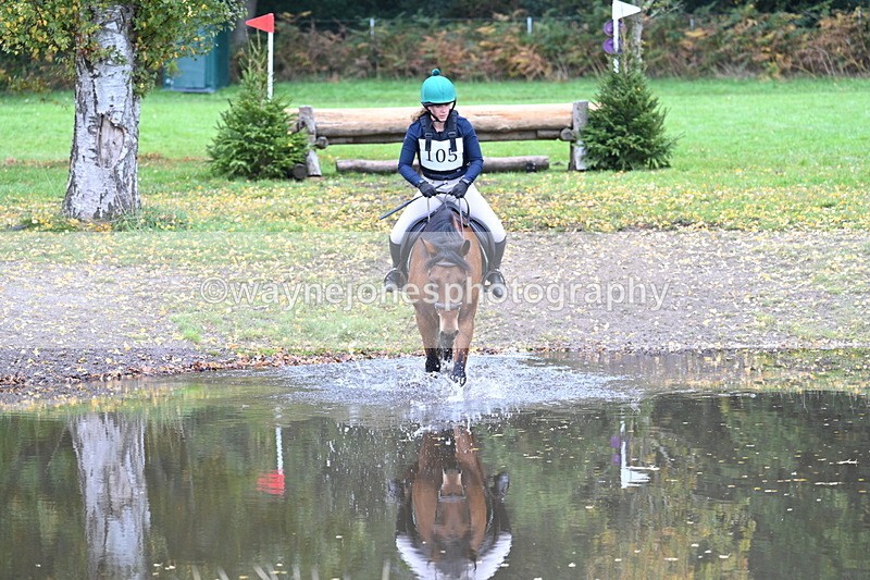 WJ7_3248 - Time 10:47 to 11:11 at the water