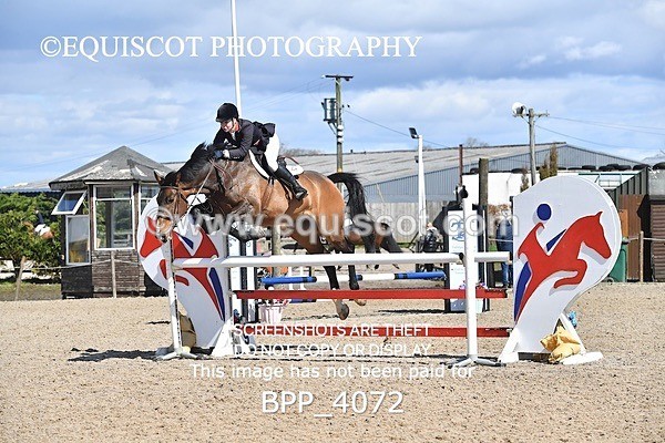 BPP_4072 - CLASS 6 FRI Senior Newcomers/ 1.10m Open