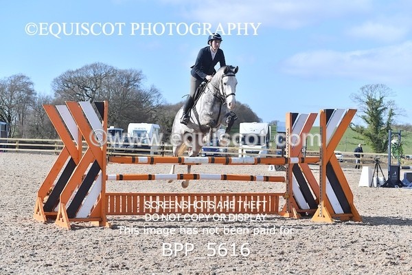 BPP_5616 - CLASS 8 Senior Newcomers/ 1.10m Open