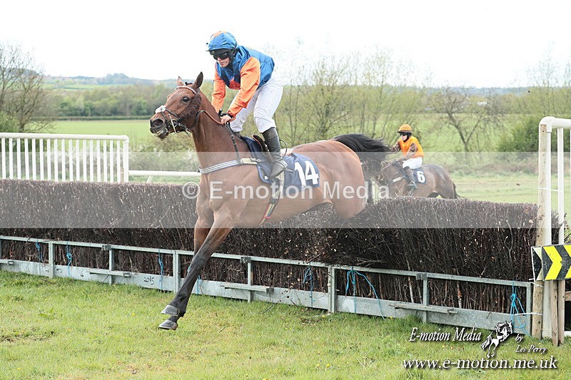 PtP 210425  747 - Paxford Races Easter Monday 21/04/25