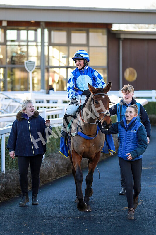 010125-Race 2-Beat The Edge-2325 - Race 2