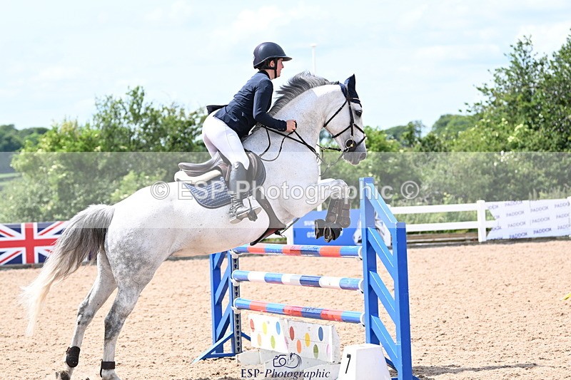 240619A-144113-00704 - Cls 4 Snr Newcomers and 1.10m Open