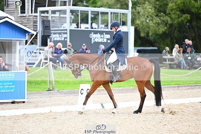 240524-142710-10265 - 531-KUNO_SMH-Isabel_White