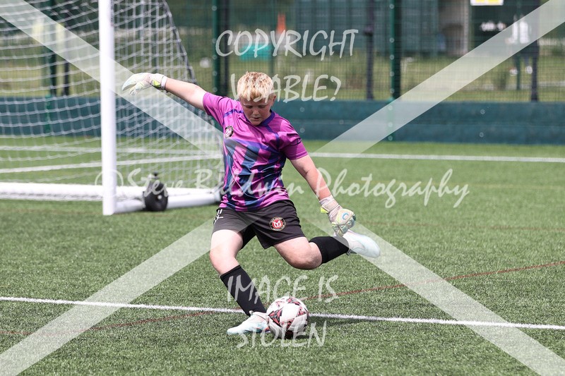 1DX32151 - Sun 14th U12 Boys