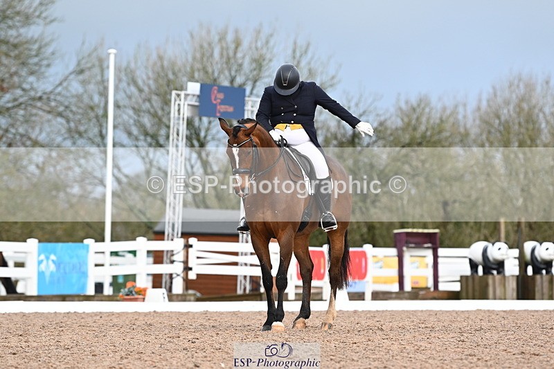 240218A-093755-05161 - 201-Emily.farleigh-Wake.up