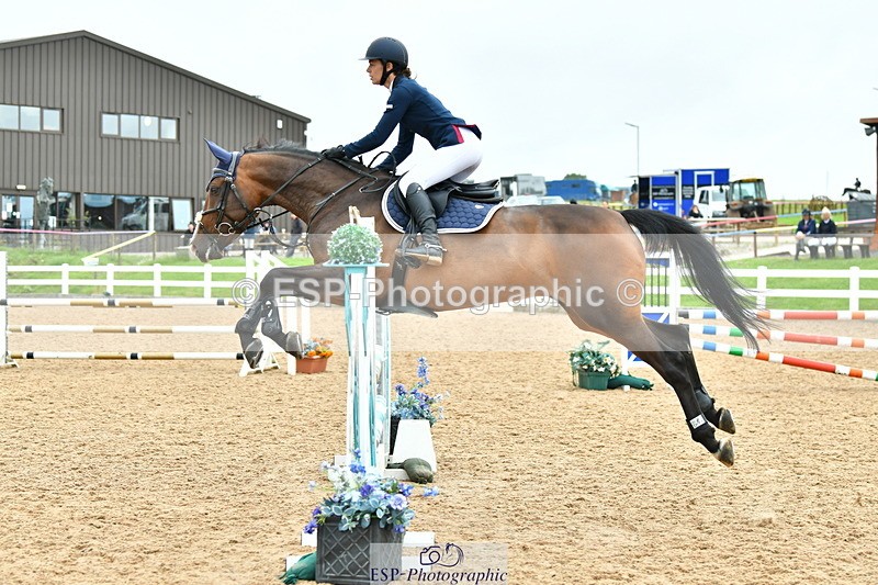 230730A-105257-09076 - Cls 32 Discovery & 1m Open