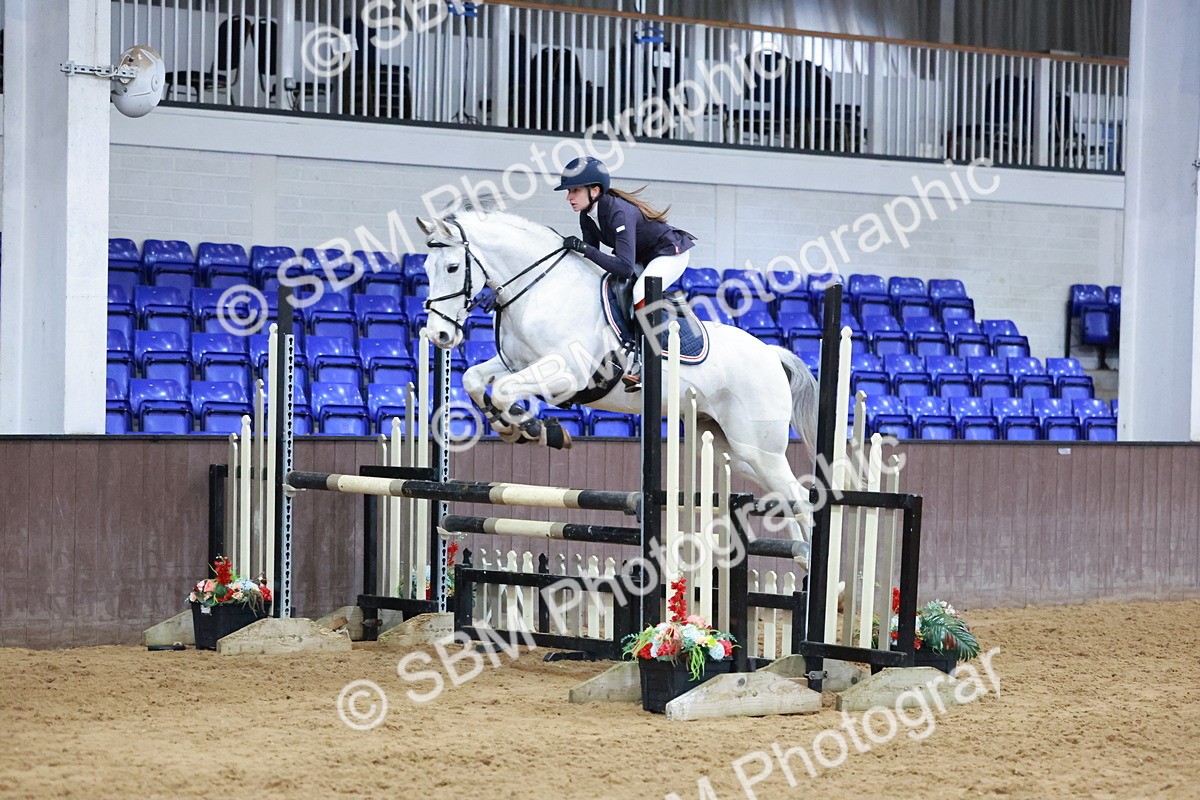 SBM_007731 - Class 24 - Nupafeed Supplements Senior Discovery/ 1m Open