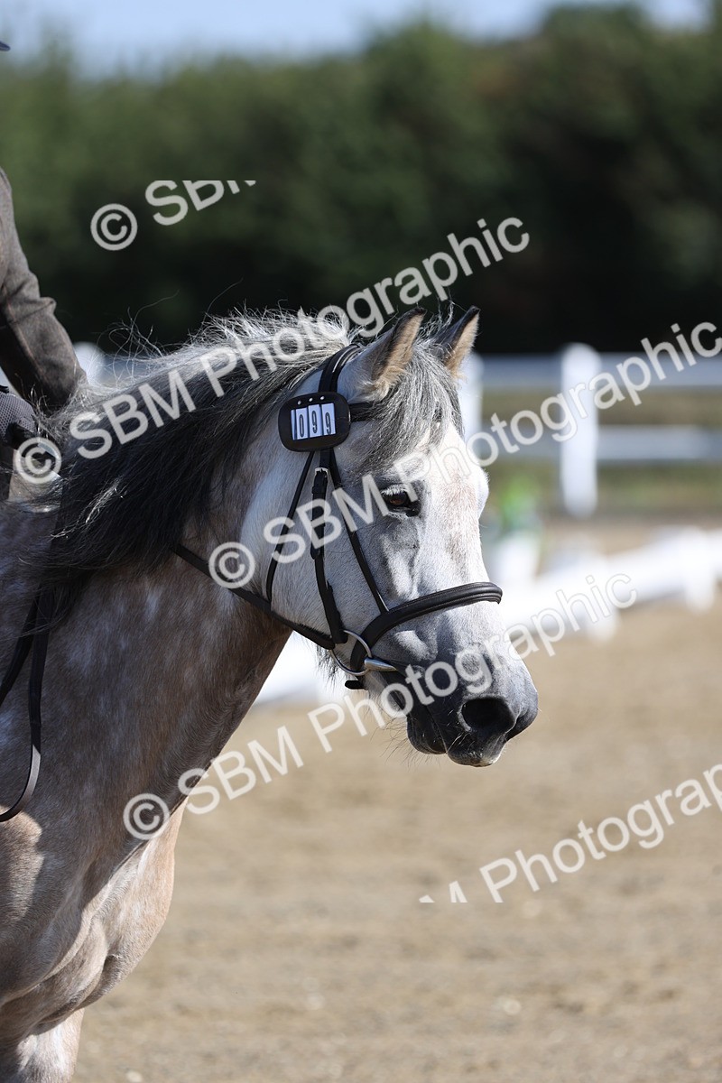 SBM_001078 - Class 2 - Intro 4 Champs - 9.44-10.38