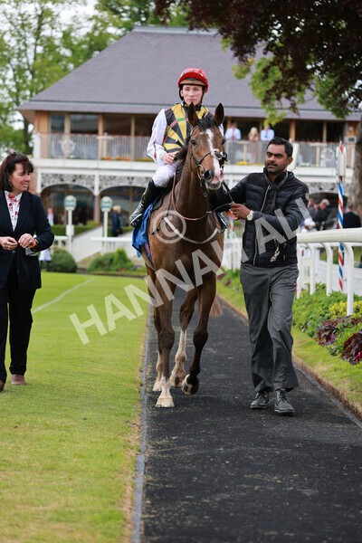 yr21052022r1-32 - Race 1: 1:40pm William Hill Play Responsibly Stakes