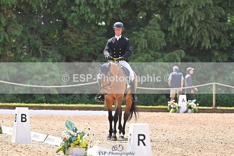 250523A-123014-06897 - C-284-Harry.Dzenis-KILBUNNY.MAXIMUS