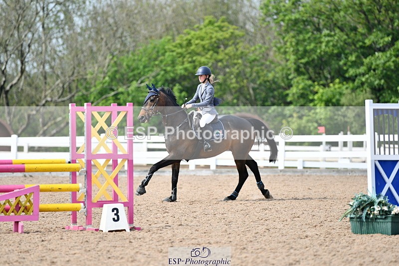 240511A-160133-14248 - Cls 25 British Novice and 90cm Open