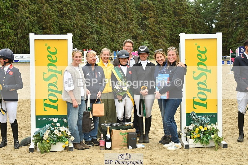 250525A-162521-18977 - Presentations Section D CCI 4 Star
