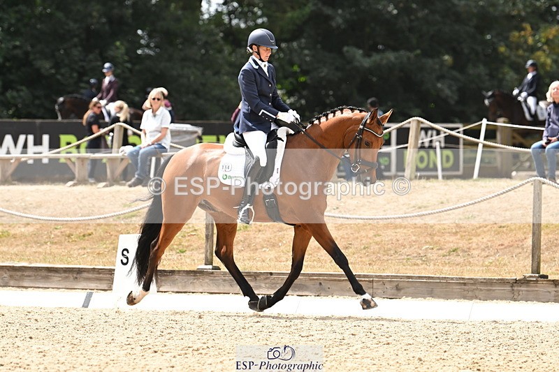 250808A-154543-01473 - 154-Lucy.StrakerVincenzi