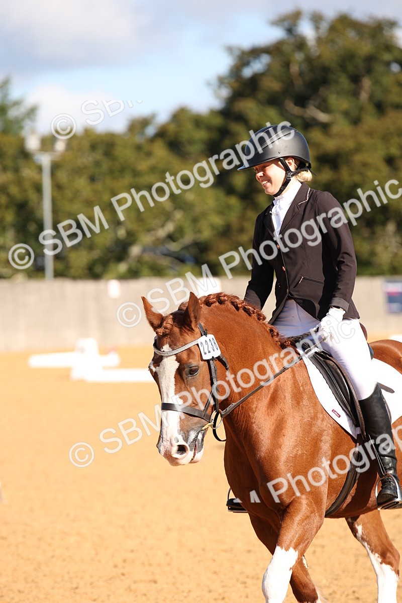 SBM_01909 - D2 Small Tour Championship Intro C
