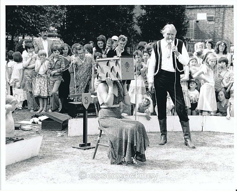  - Open air Circus Barmy park Bethnal green