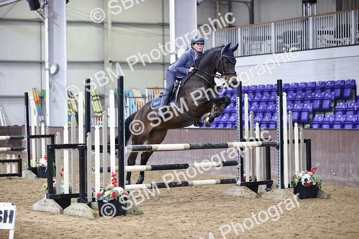 SBM_000613 - Class 3 - Nupafeed Supplements Senior Discovery/ 1m Open