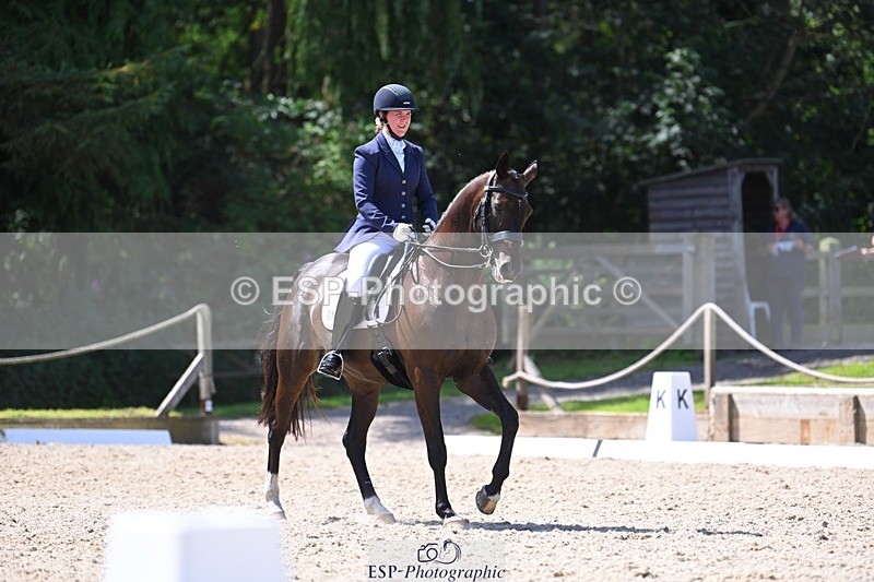 230811-122125-01257 - Cls 4 Adv Medium Silver