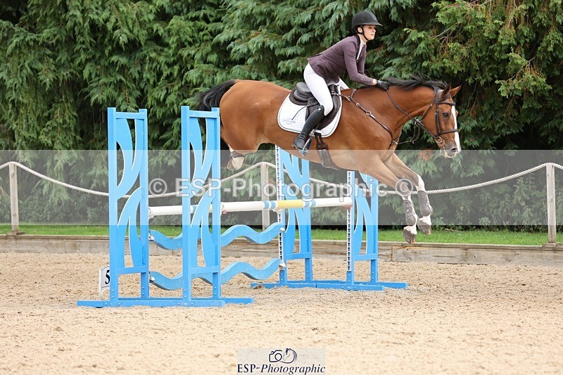 240817-112023-00933 - 03A Snr Disc