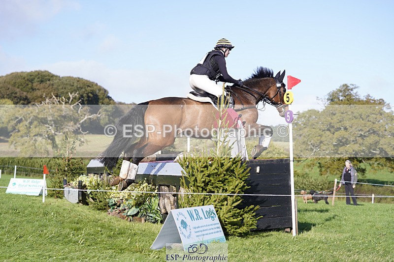 241025-110218-06184 - 008-Charlie.Piper-ZADOK.D