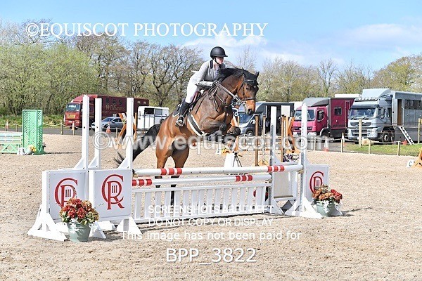 BPP_3822 - CLASS 3 FRI Senior British Novice/ 90cm Open