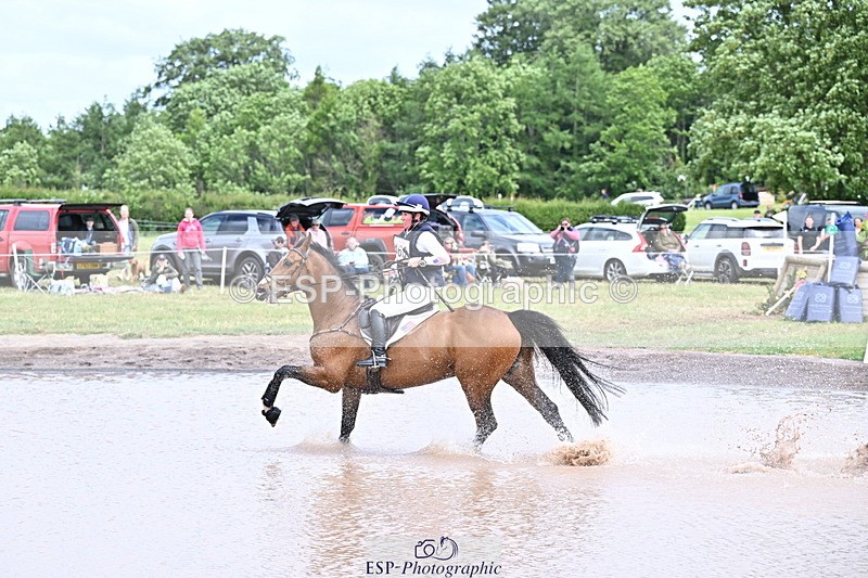 250525A-143236-16508 - D-460-Jenny.Caras-SOMMERSBY