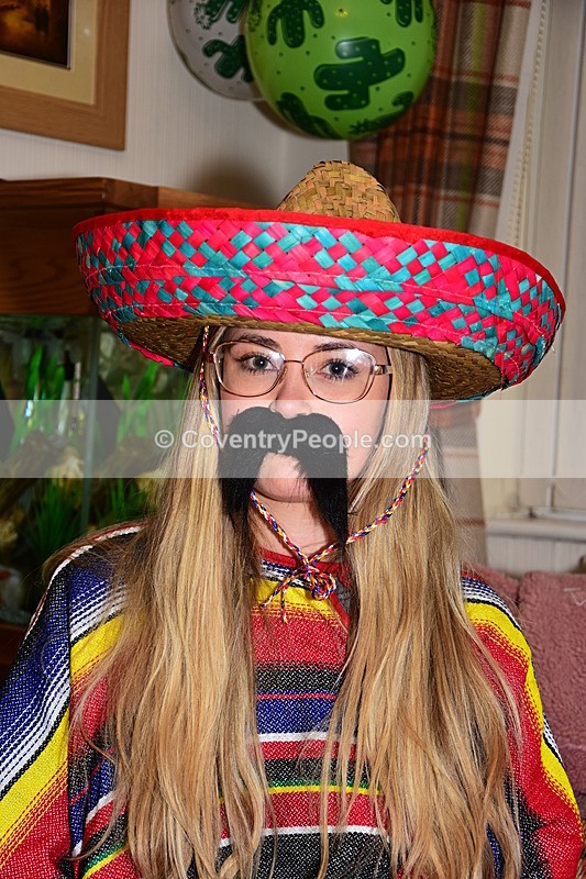 LEE-037 - Lee's 30th