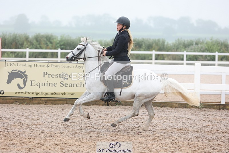 240630A-100457-11713 - Cls 30 British Novice and 80cm Open